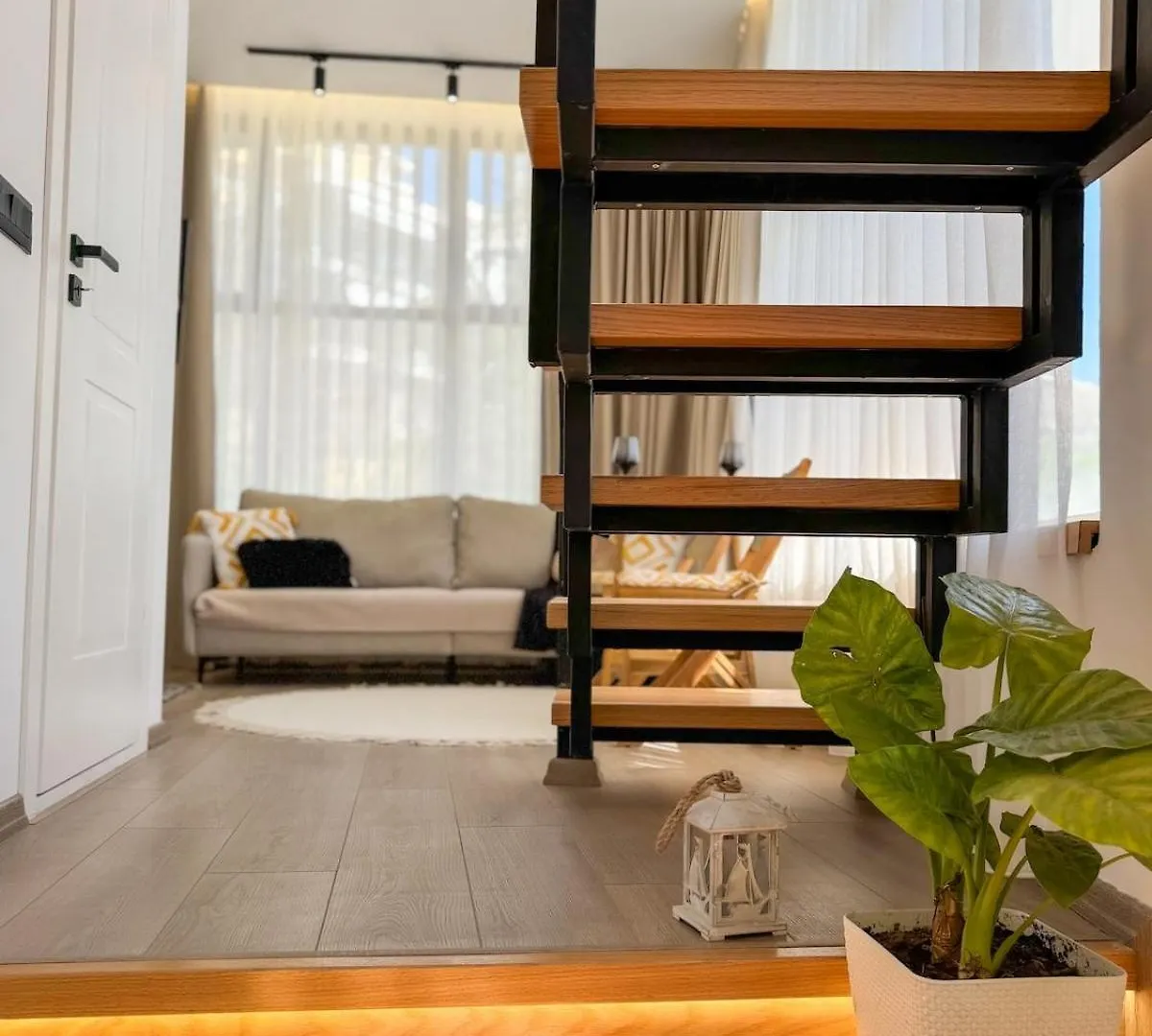 Vila 51 Sunny Deluxe Apartment Sarandë