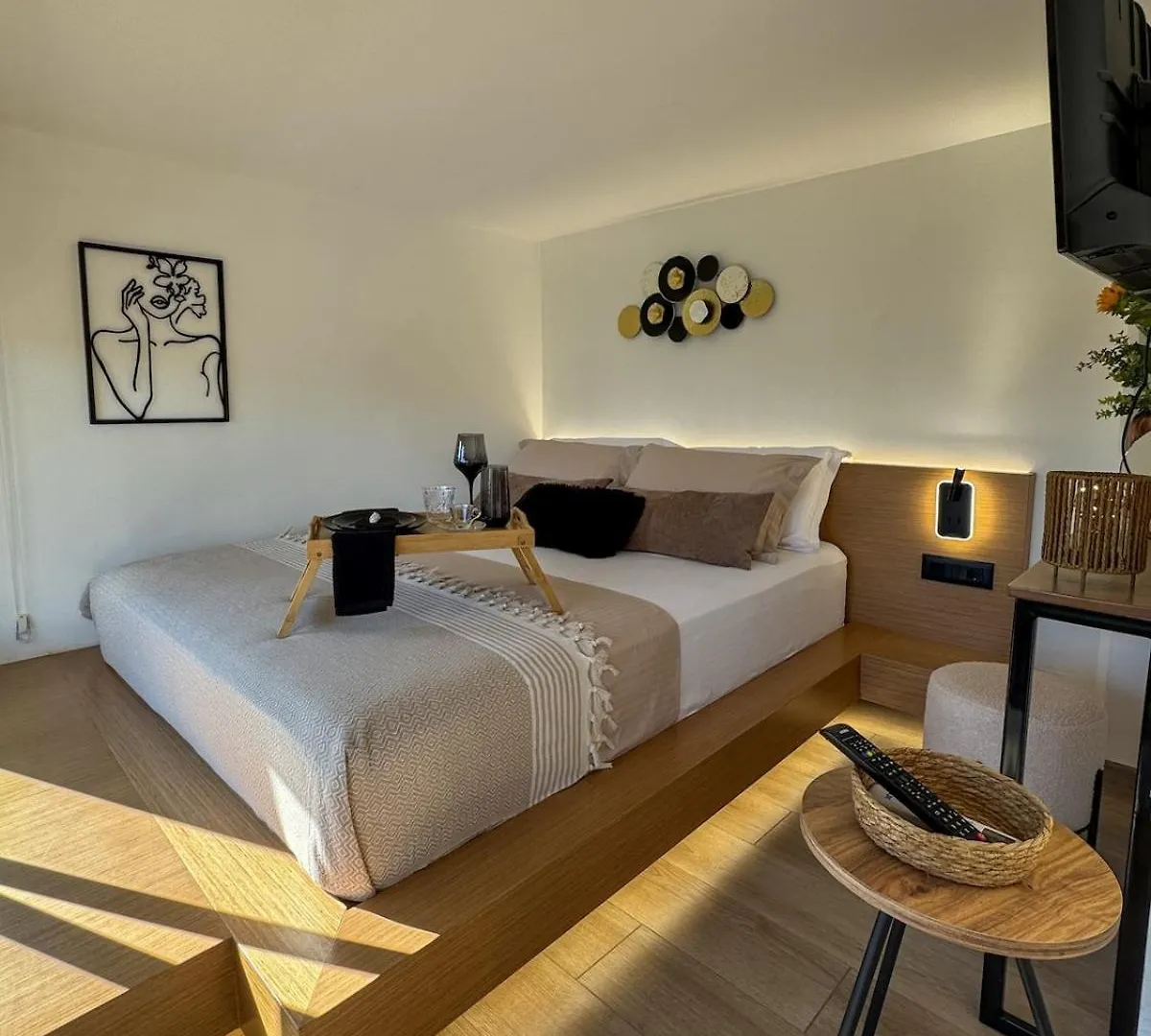 Vila 51 Sunny Deluxe Apartment Sarande 0*,  Albania