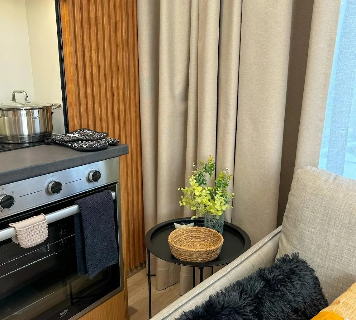 Vila 51 Sunny Deluxe Apartment Sarandë