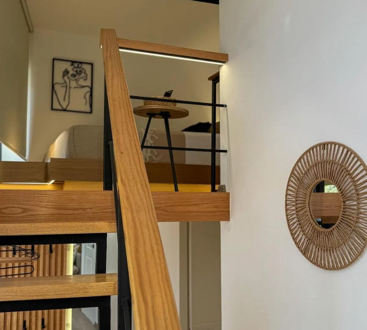 Vila 51 Sunny Deluxe Apartment Sarande