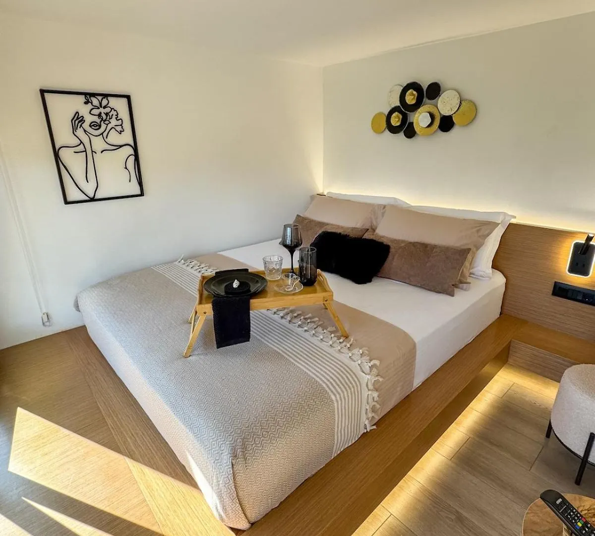 Vila 51 Sunny Deluxe Apartment Sarandë 0*,  Albanien